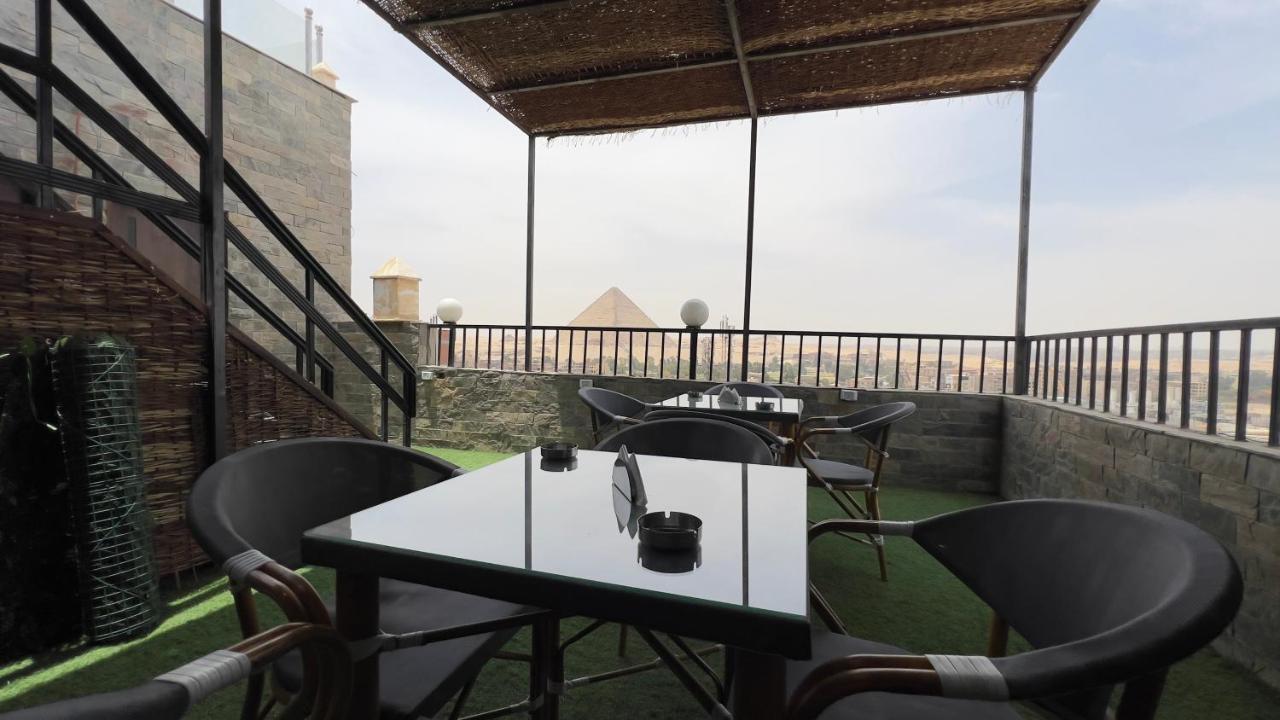Pyramids Tower View Inn Nazlat as Sammān Extérieur photo