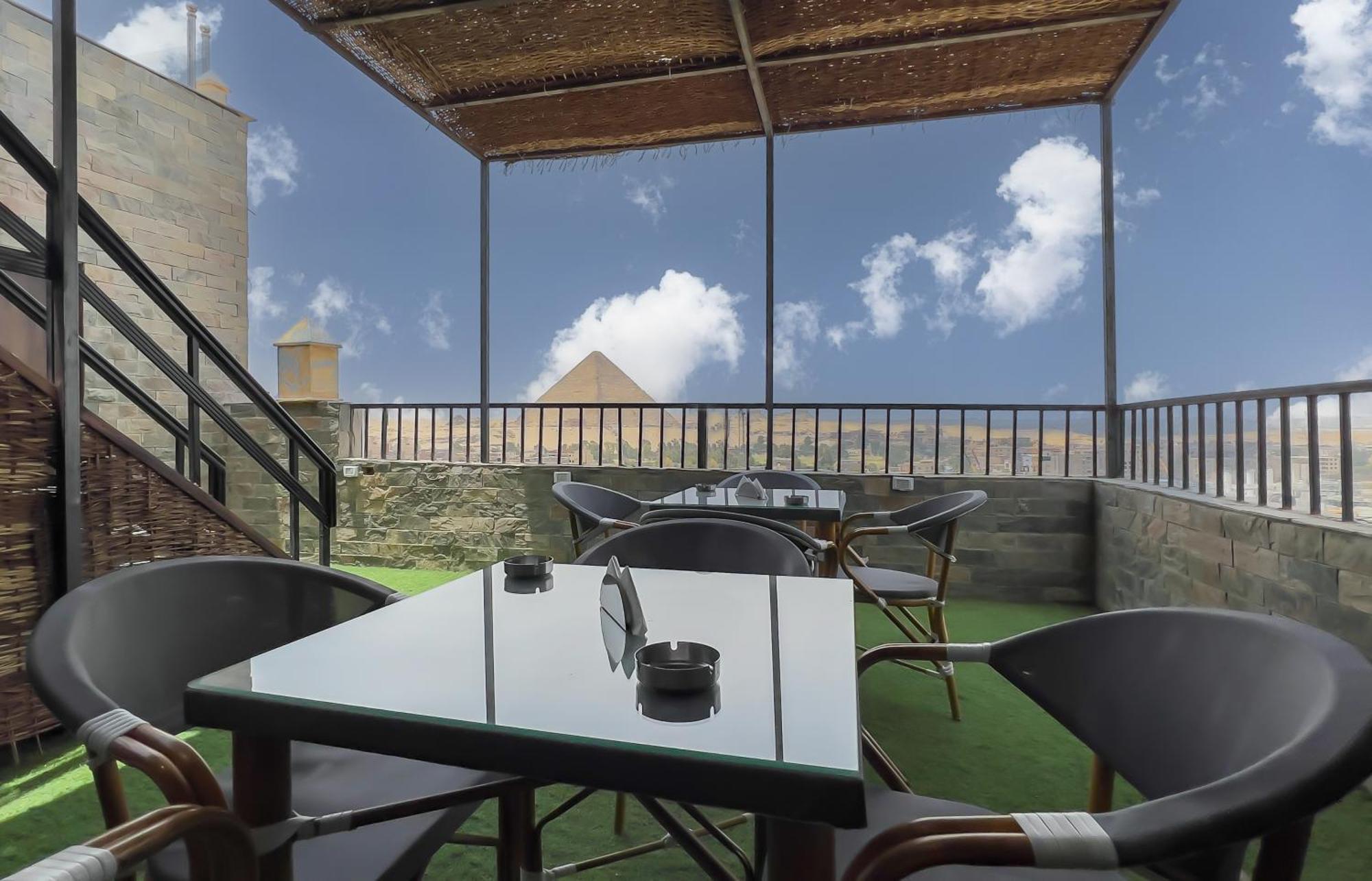 Pyramids Tower View Inn Nazlat as Sammān Extérieur photo